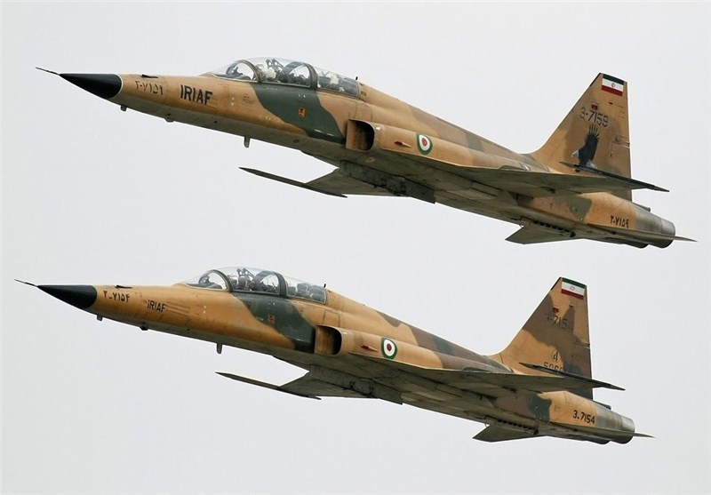 Iran Develops Training Plan for Overhaul of F-7 Fighter Jets