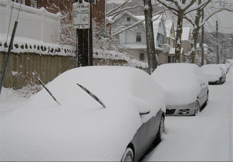 Mammoth &apos;Snowzilla&apos; Blizzard Blankets Eastern US