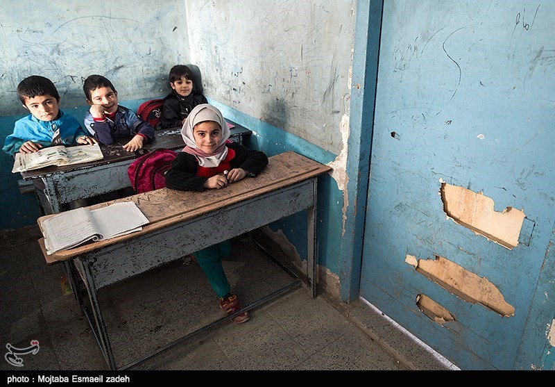 دانش‌آموزان زیادی در نقاط محروم استان کرمان نیازمند کمک خیران هستند