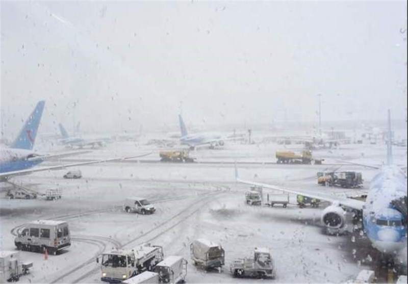 &apos;Thundersnow&apos; Storms As Icy Blast Hits UK