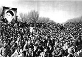 استقلال سیاسی جزو لاینفک انقلاب اسلامی است