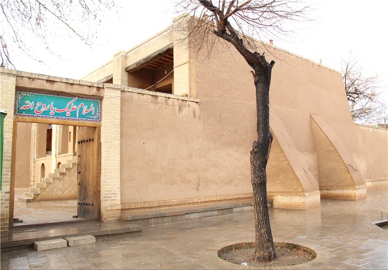 شورای اداری استان مرکزی در بیت تاریخی امام(ره) در خمین برگزار می‌شود