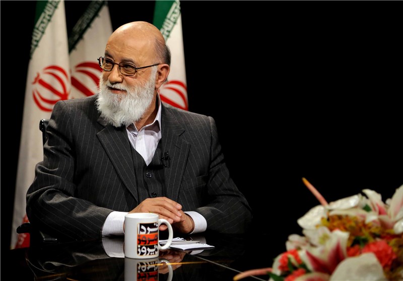 رئیس شورای شهر تهران به تماشای «فصل شیدایی» نشست