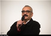 فرزاد مؤتمن کارگردان فیلم سینمایی خداحافظی طولانی در دومین روز سی‌وسومین جشنواره بین‌المللی فیلم فجر