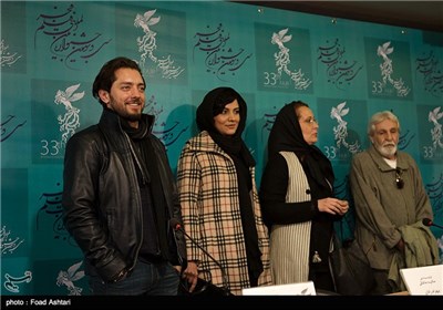 دومین روز سی‌وسومین جشنواره بین‌المللی فیلم فجر