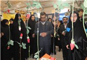 نمایشگاه‌های مدرسه انقلاب در استان مرکزی گشایش یافت