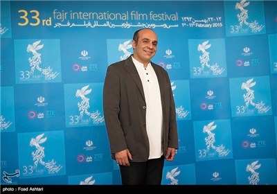 پیام دهکردی بازیگر فیلم سینمایی تگرگ و آفتاب در سومین روز سی‌وسومین جشنواره بین‌المللی فیلم فجر