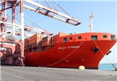 نخستین خط کشتیرانی مستقیم بین ایران و عمان راه‌اندازی شد