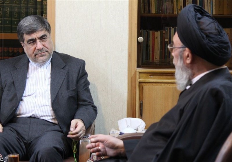 وظیفه وزارت ارشاد حفظ انقلاب درونی مردم ایران است