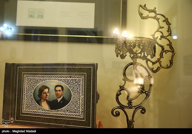 نمایش 6هزار عکس خانواده پهلوی برای نخستین‌بار/ 3700 صفحه گرامافون نواخته می‌شود