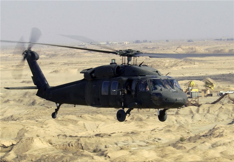 IŞİD Bölgesinde Havalanan ABD Helikopterlerinin Görüntüsü