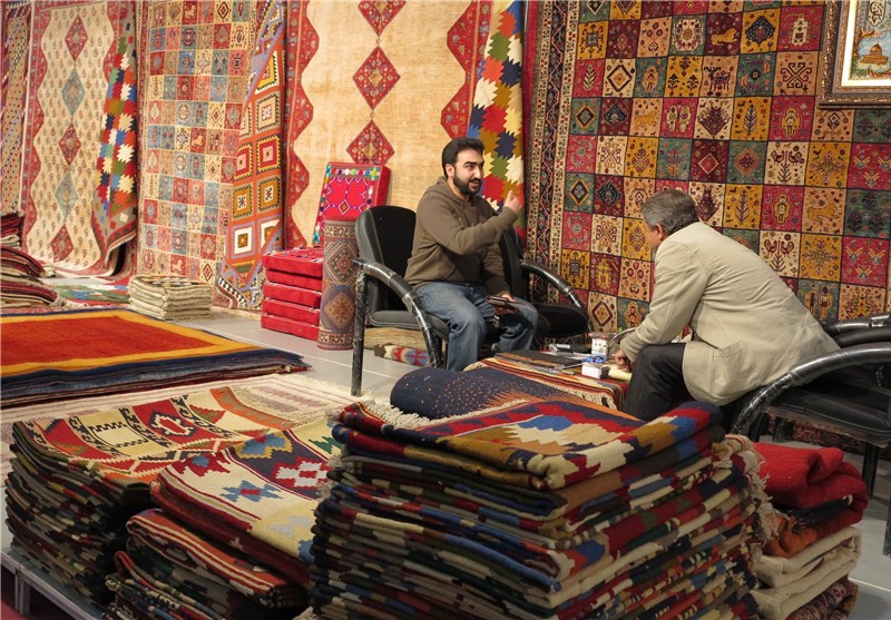 فرش همدان به نام سایر استان‌ها تولید و صادر می‌شود