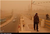 Photos: Heavy Dust Pollution in Iran’s Southwestern City of Ahvaz