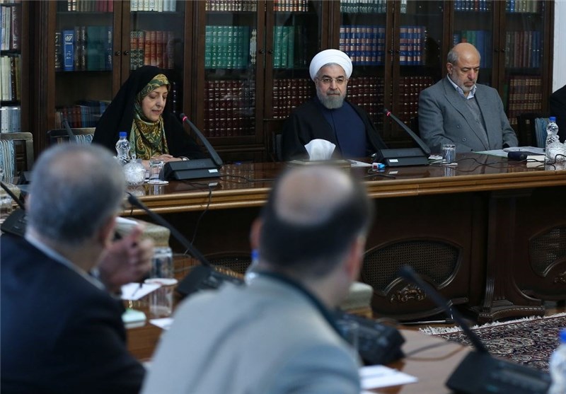 گزارش// ایستادگی مجلس بر لزوم تشکیل جلسات شورای عالی محیط زیست به ریاست روحانی