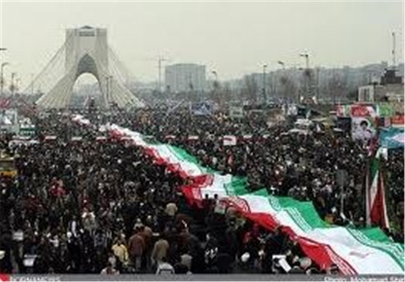 الفجر مصر: مردم ایران سی‌وششمین سالگرد پیروزی انقلاب را جشن گرفتند