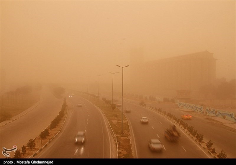آلودگی هوای شیراز تا فردا تداوم دارد