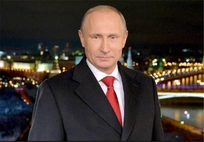 پوتین: تندروها از فناوری رنگی علیه روسیه استفاده می‌کنند