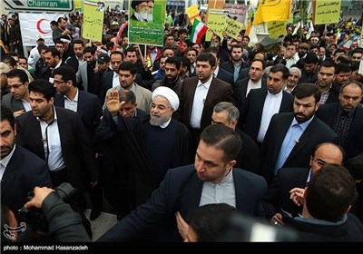 People in Tehran Stage Rallies on Revolution Anniversary