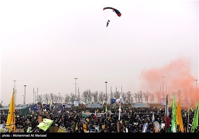 People in Tehran Stage Rallies on Revolution Anniversary