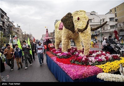 People in Tehran Stage Rallies on Revolution Anniversary