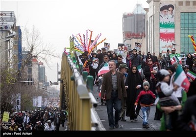 People in Tehran Stage Rallies on Revolution Anniversary