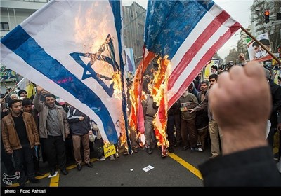 People in Tehran Stage Rallies on Revolution Anniversary