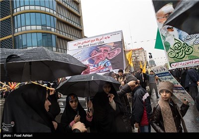 People in Tehran Stage Rallies on Revolution Anniversary