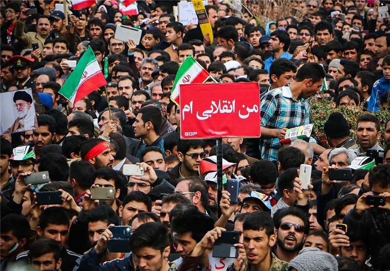 سی‌بی‌اس: راهپیمایی 22 بهمن در حالی برگزار می‌شود که مذاکرات هسته‌ای همچنان ادامه دارد
