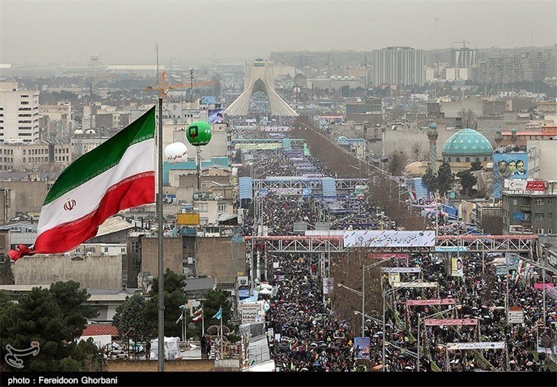 Iran’s Defense Capabilities Non-Negotiable, Ralliers in Tehran Insist
