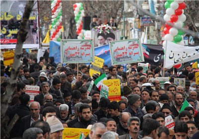 راهپیمایی دشمن‌شکن یوم‌الله 22 بهمن در سراسر استان همدان آغاز شد