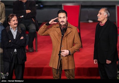 علیرضا شجاع نوری، میلاد کی‌مرام و مجید مجیدی در مراسم اختتامیه سی و سومین جشنواره بین‌المللی فیلم فجر