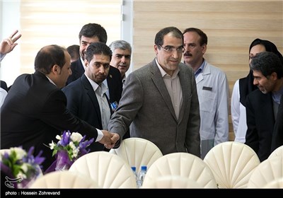 Iran Unveils 12 New Homegrown Medicines