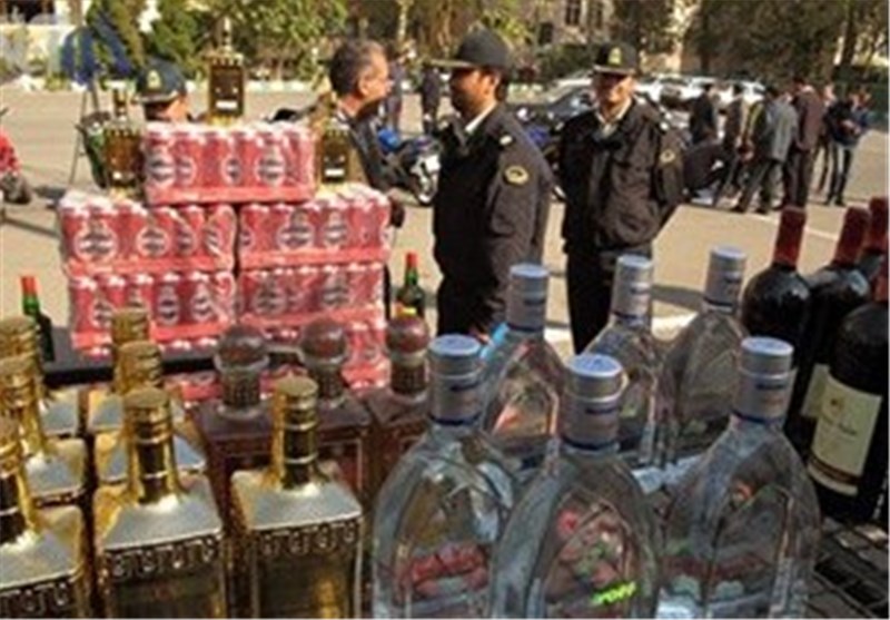 برگزاری همایش مبارزه با مصرف و قاچاق مشروبات الکلی از منظر فقه در مهاباد