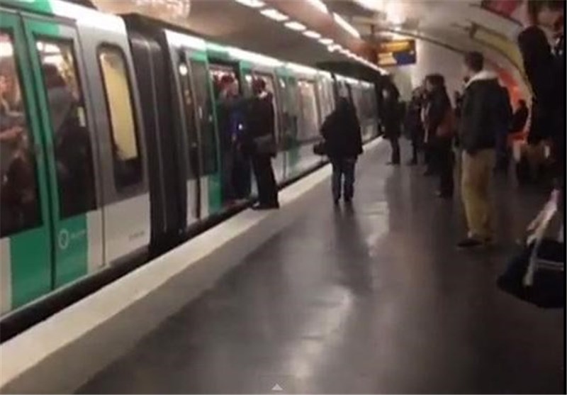 Chelsea Fans Push Black Man off Metro