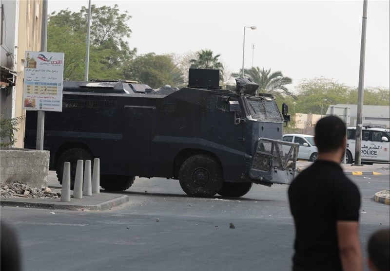 حمله نیروهای امنیتی به مراسم تشییع شهید بحرینی