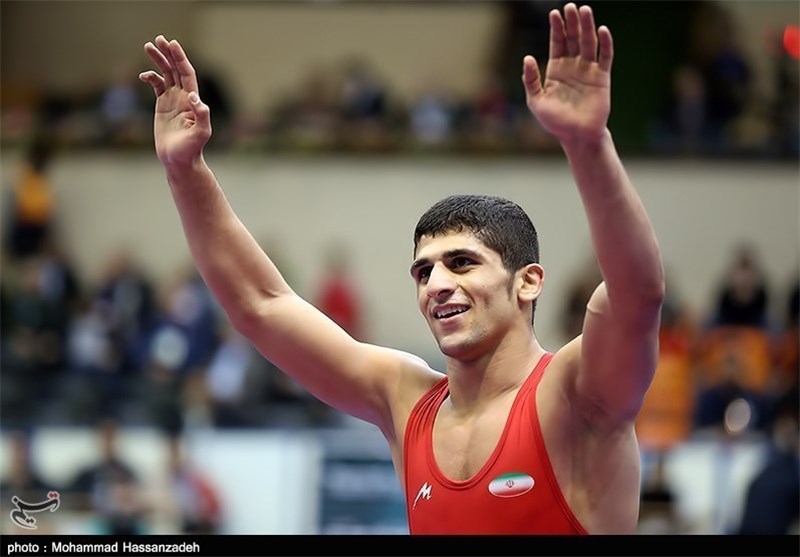 Iran’s Wrestler Bouyeri Wins Bronze at Hungarian Grand Prix