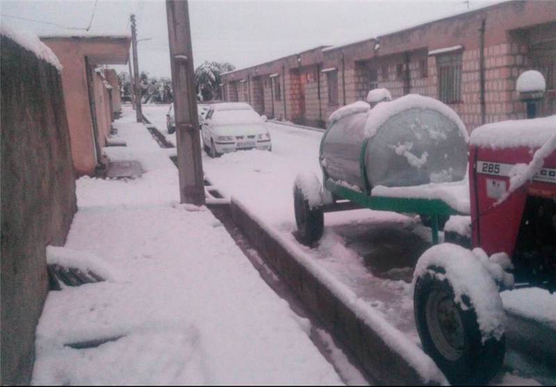 محور کندوان مسدود شد