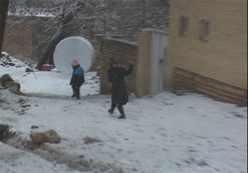 بارش برف در نطنز و یخبندان شدید در شهرستان
