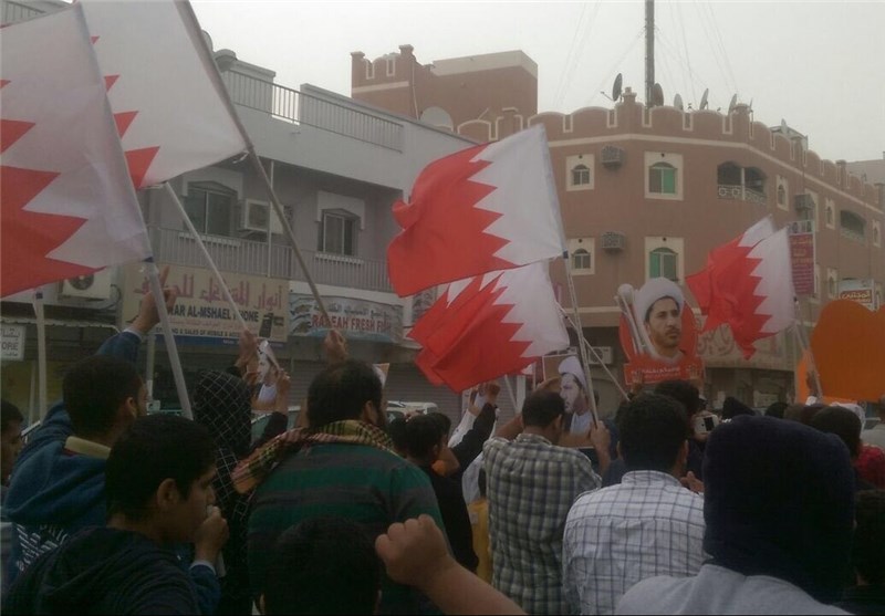 People in Bahrain Protest Court Death Sentences
