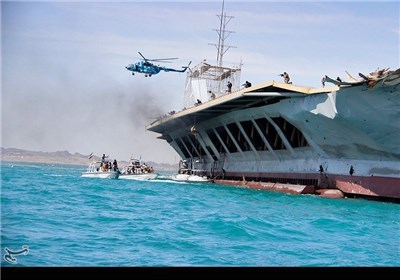 Iran’s IRGC Stages Military Exercises in Strait of Hormuz