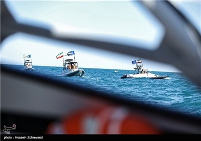 Iran’s IRGC Stages Military Exercises in Strait of Hormuz