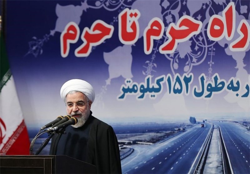 روحانی:‌ اساس برنامه دولت برای توسعه اقتصادی واگذاری کار‌ها به مردم است