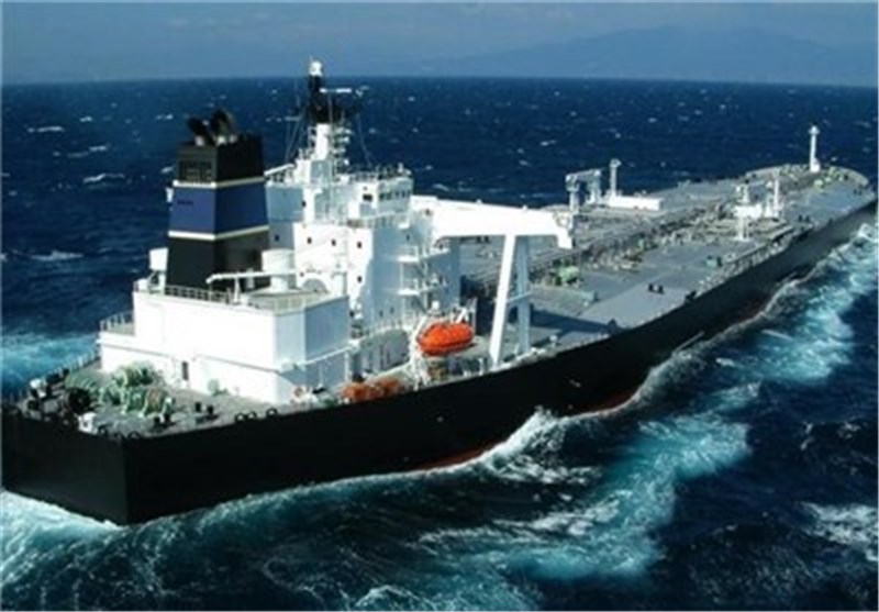 ذخیره بنزین در کشتی های گران قیمت آمریکایی به دلیل کاهش مصرف