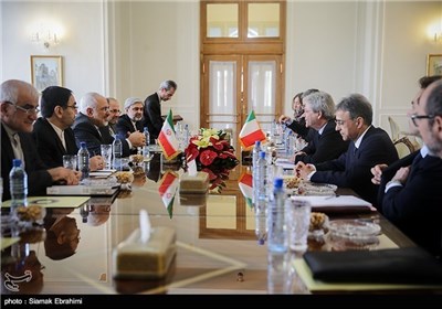 Iranian, Italian Foreign Ministers Meet in Tehran