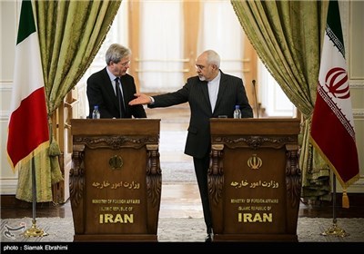 Iranian, Italian Foreign Ministers Meet in Tehran