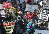 تظاهرات اعتراض آمیز هزاران کارگر آمریکایی در ویسکانسین