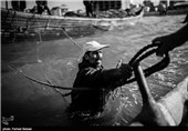 صیادان سیستانی به ابزار صید ماهیان تجهیز شدند