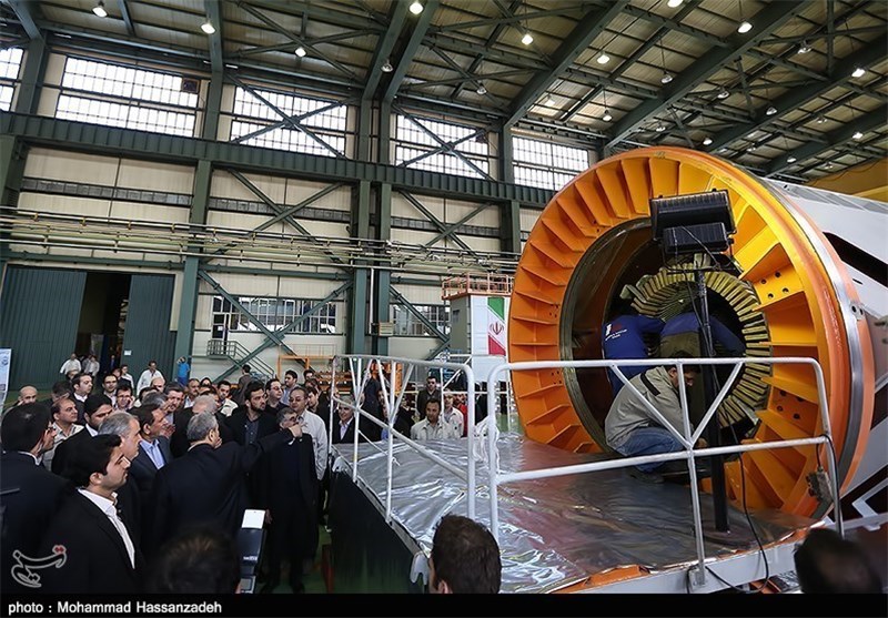 Iran Unveils First Homegrown 25 MW Generator