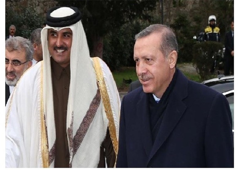 قطر از بیم ائتلاف مصر و امارات، با ترکیه پیمان نظامی امضا کرد