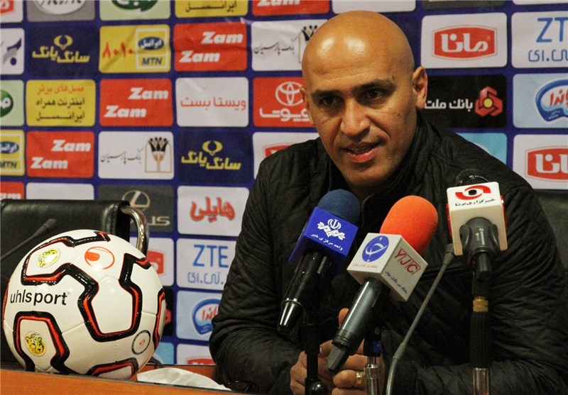 Naft Coach Mansourian Happy to Advance to ACL Knockout Stage